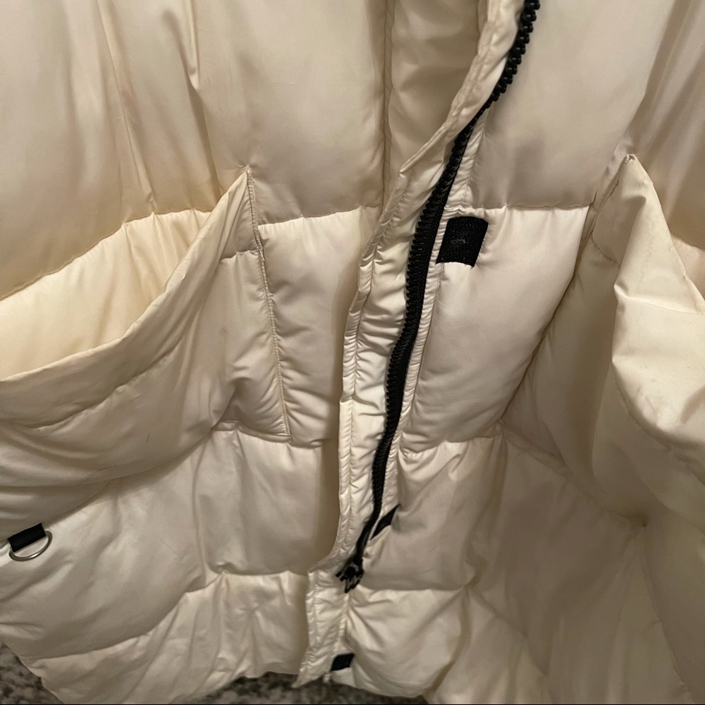 Gently Worn Oversized Puffer Jacket. - image 3